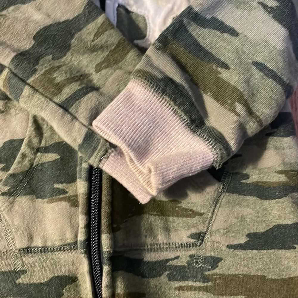 Hatley Heritage Camo fleece Bodysuit